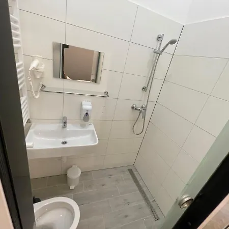 W19 Apartments Miskolc Exterior foto