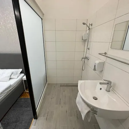 W19 Apartments Miskolc Exterior foto