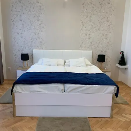 W19 Apartments Miskolc Exterior foto
